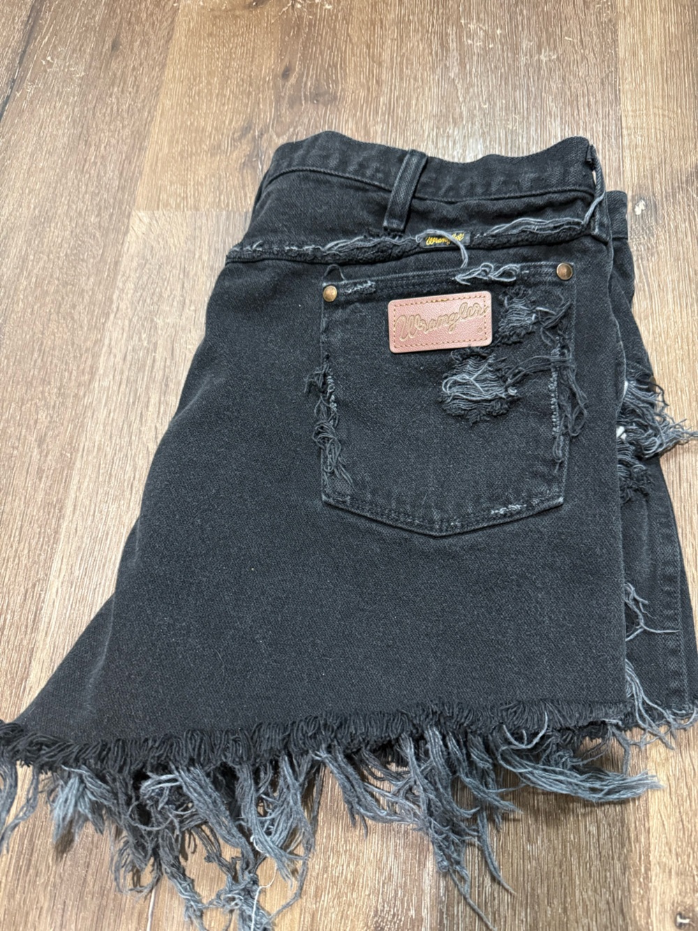 Wrangler Cut off shorts!!
